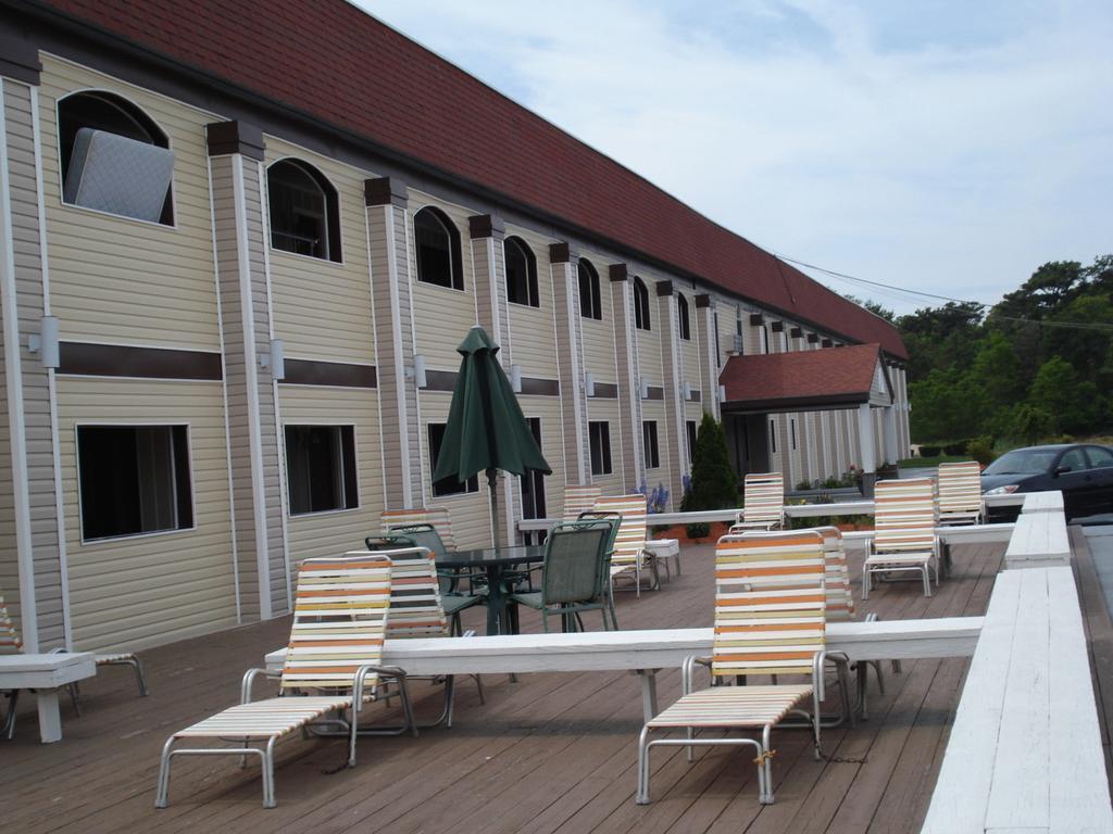 All Seasons Inn & Suites Bourne Zewnętrze zdjęcie
